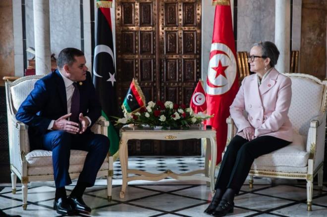 Abdelhamid Dbeiba annonce la conclusion d’un accord sur le règlement des dettes libyennes envers la Tunisie