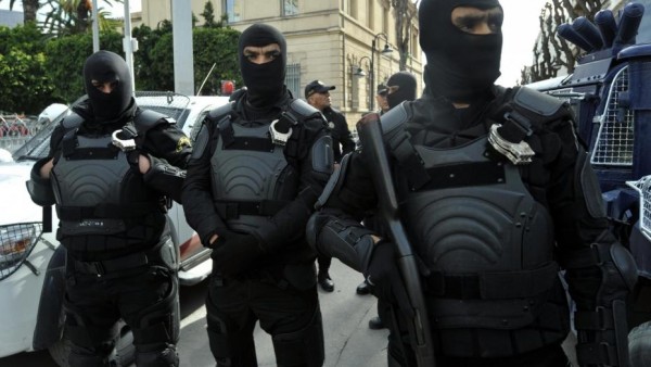 Terrorisme: Paris débloque 4 millions d'euros pour soutenir la Tunisie