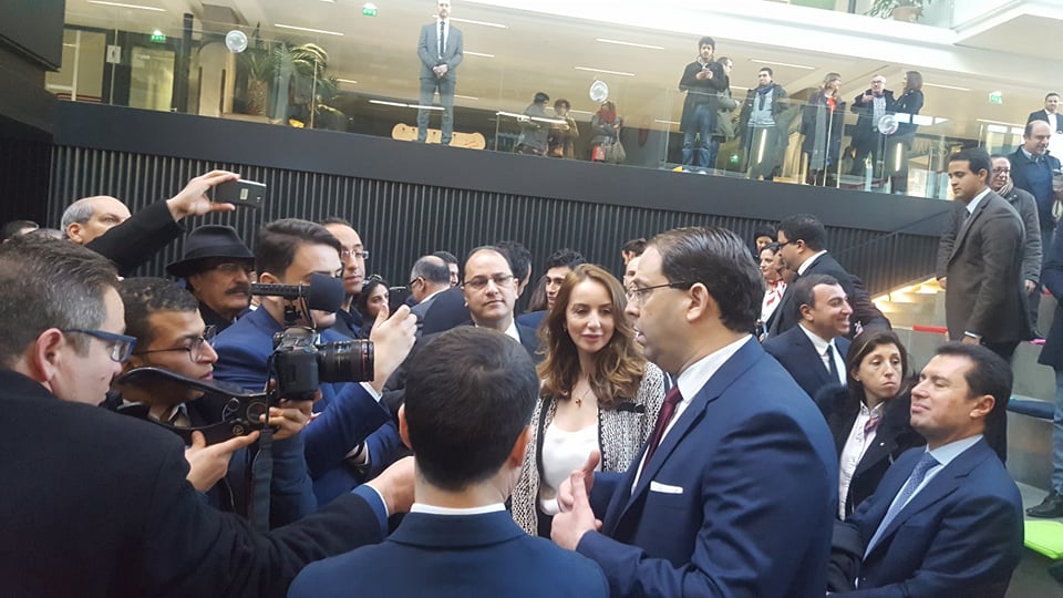 Chahed avec les médias