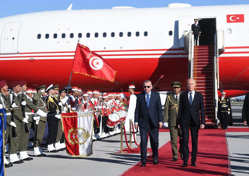 Le président turc Recep Tayyip Erdogan est arrivé, mercredi, à Tunis matin à Tunis pour une visite de travail d’une journée