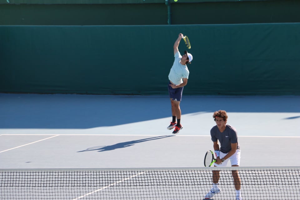 , le jouer israélien Aaron Cohen a continué sa participation au tournoi. 