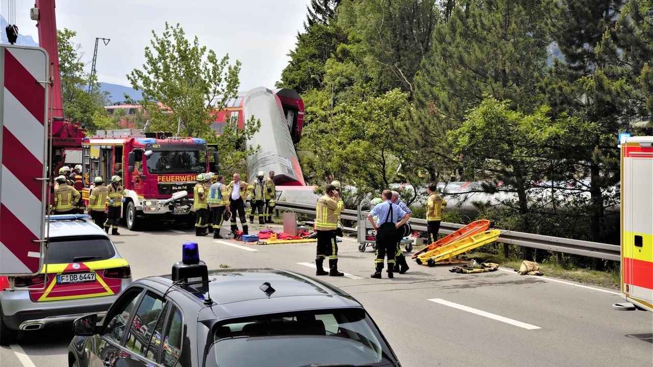 Allemagne : Au moins quatre morts et plusieurs blessés dans le déraillement d’un train régional