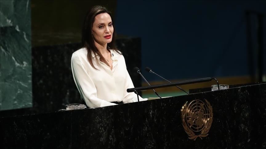 Angelina Jolie dénonce une complicité de crimes: "De prison à ciel ouvert, Gaza est devenu un charnier"