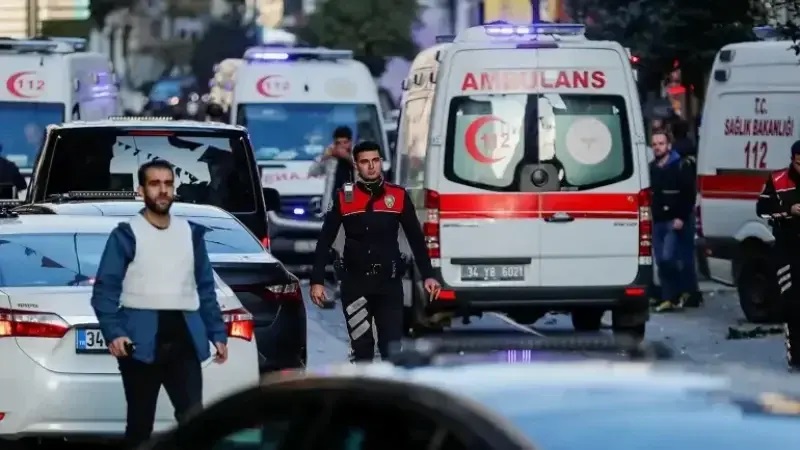 Attentat-suicide en Turquie: Des morts, des blessés et des prises d'otage