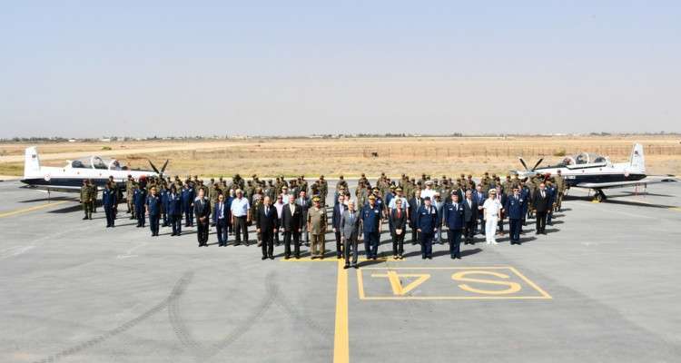 L’armée de l’air réceptionne quatre avions d'entraînement dans le cadre de la coopération avec les USA