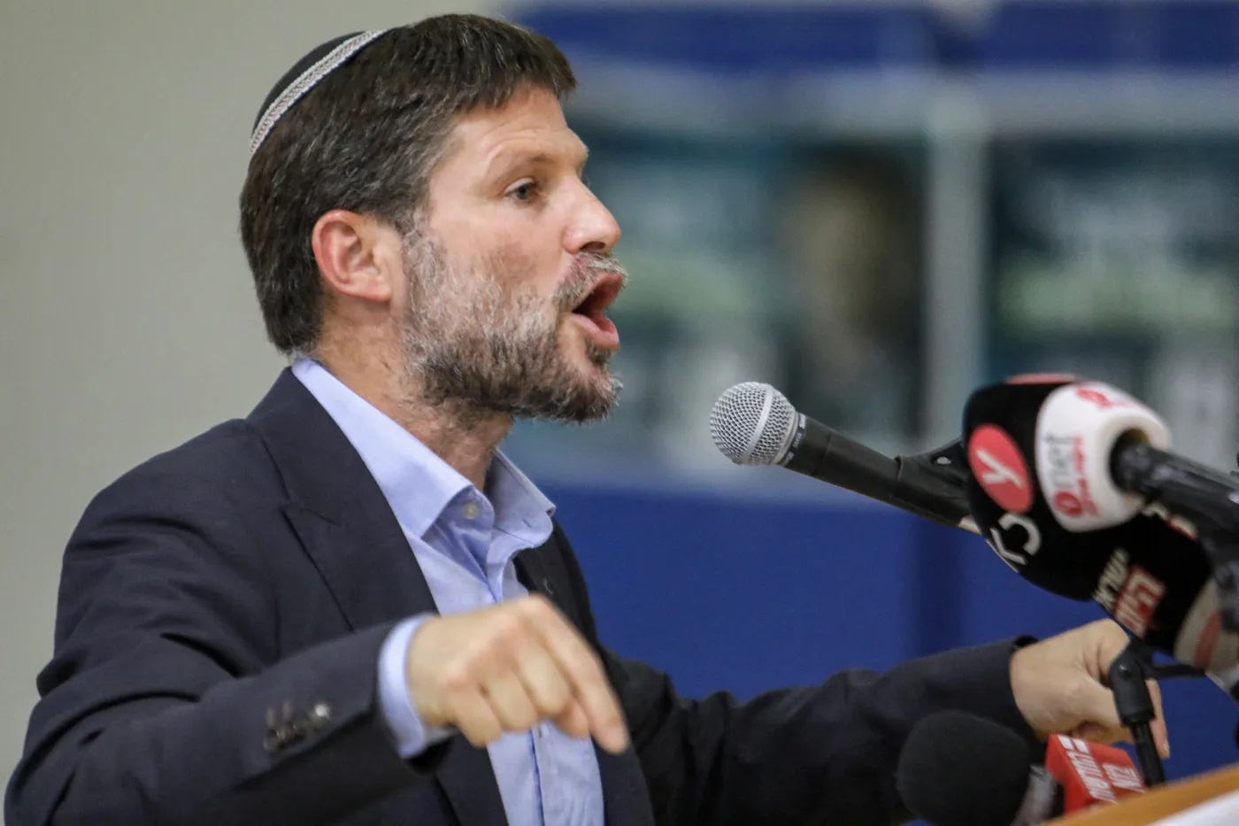Des personnalités juives appellent Macron à interdire l’entrée de Smotrich en France