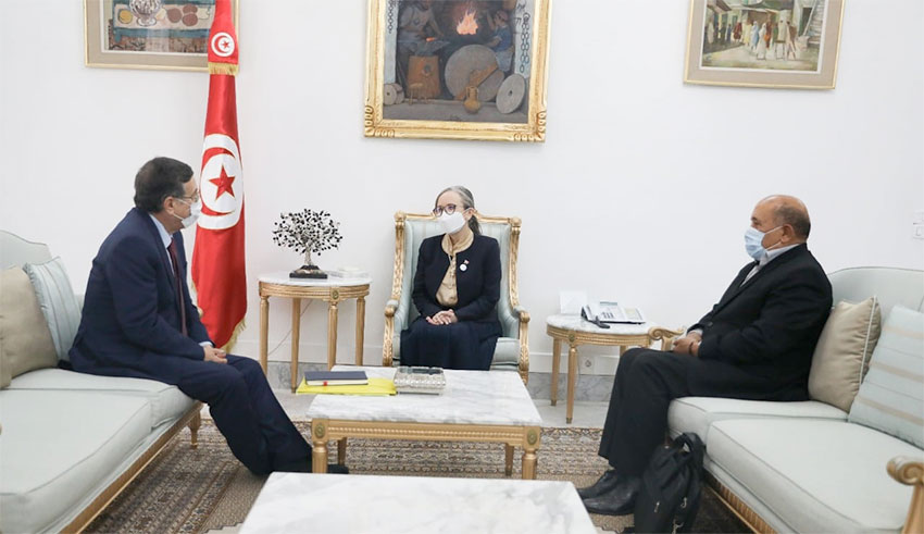 Najla Bouden reçoit Taïeb Zahar : les difficultés de la presse en discussion