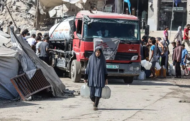 Quand l’horreur s’ajoute à l’horreur à Gaza: Un camion de vivres se retourne sur la foule, 20 personnes tuées