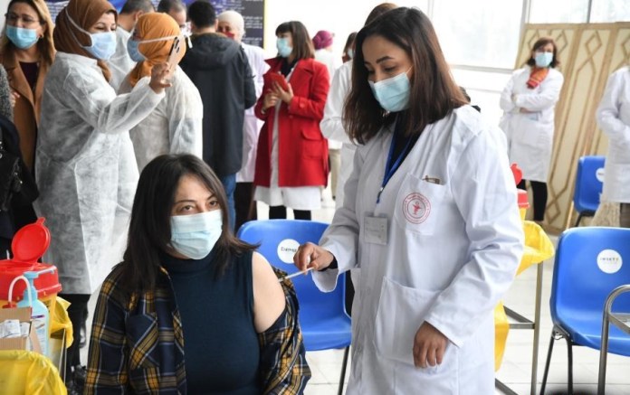 Tunisie: Plus de 12 mille professsionnels de la santé vaccinés