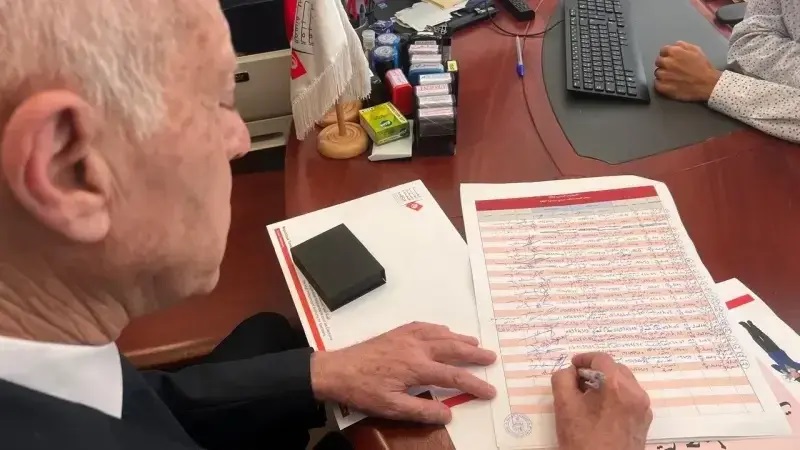 Présidentielle: Saied dépose de nouveaux parrainages
