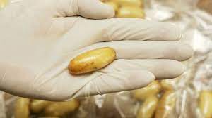 Tunis-Carthage : Une femme arrêtée avec 860 g d’héroïne dans son estomac