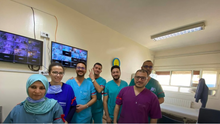 CHU Habib Bourguiba de Sfax: Le personnel en brassard rouge pour dénoncer les conditions de travail