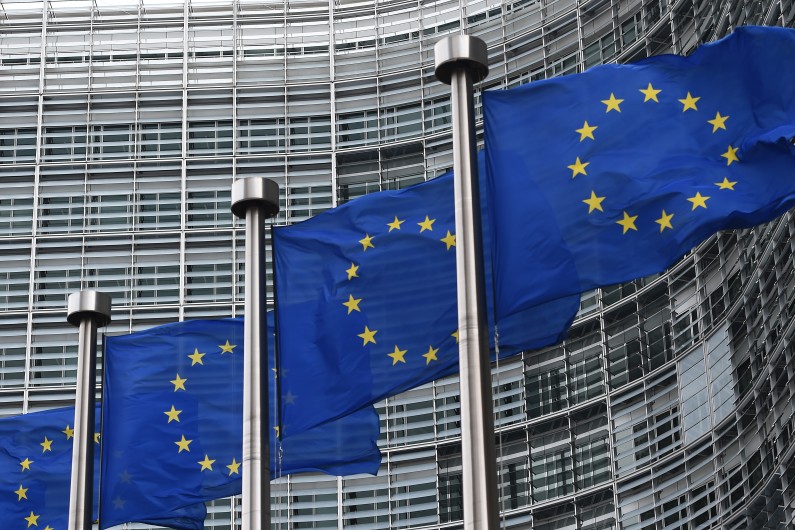 La Commission européenne propose une réouverture des frontières aux voyageurs non-européens