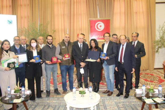 Attribution des prix du concours ” Meilleure huile d’olive vierge extra tunisienne “