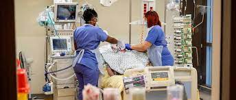 Covid-19 : la barre des 100.000 morts est dépassée en France