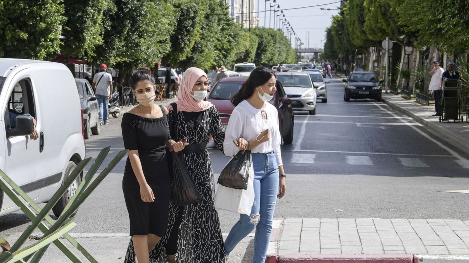 Le ministre de la Santé prône le retour à "une vie normale" en Tunisie