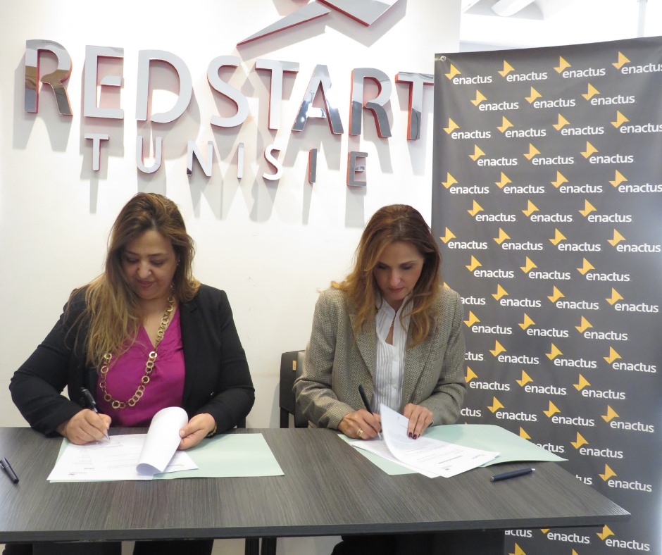Signature d’une convention de partenariat entre Enactus Tunisie & Redstart Tunisie