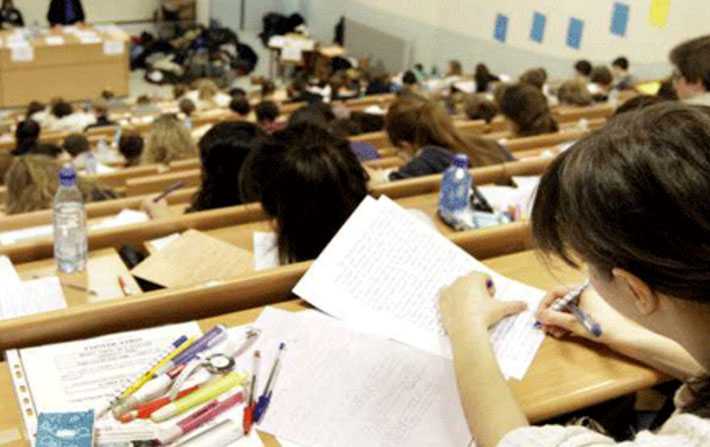 Enseignement supérieur: session d'examens exceptionnelle pour les étudiants contaminés