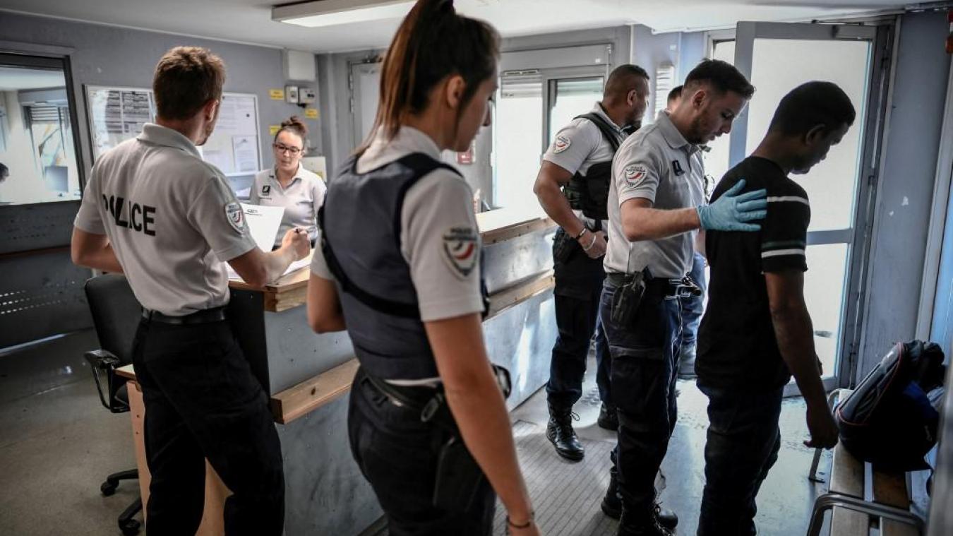 Un Algérien en situation irrégulière expulsé par erreur de la France vers la Tunisie