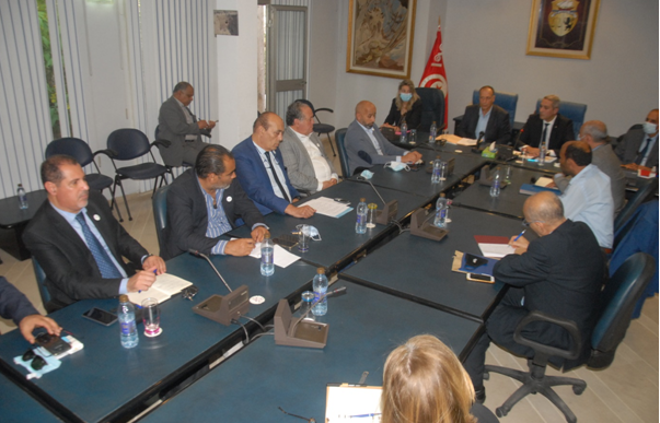 Le Ministre à l’écoute des professionnels de la fédération tunisienne des restaurants touristiques