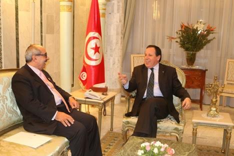 L'ambassadeur des Emirats arabes unis reçu par Khemaies Jhinaoui