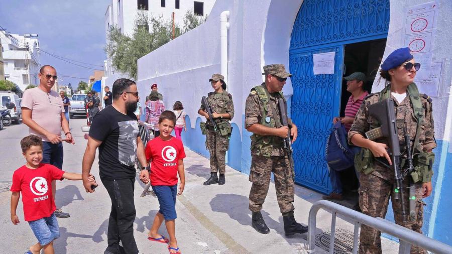 Kairouan: Coup de feu tiré par erreur dans un bureau de vote 