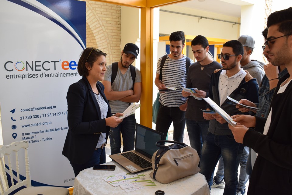 Les mini-salons Job CONECT pour l’amélioration de l’employabilité des jeunes dans les régions