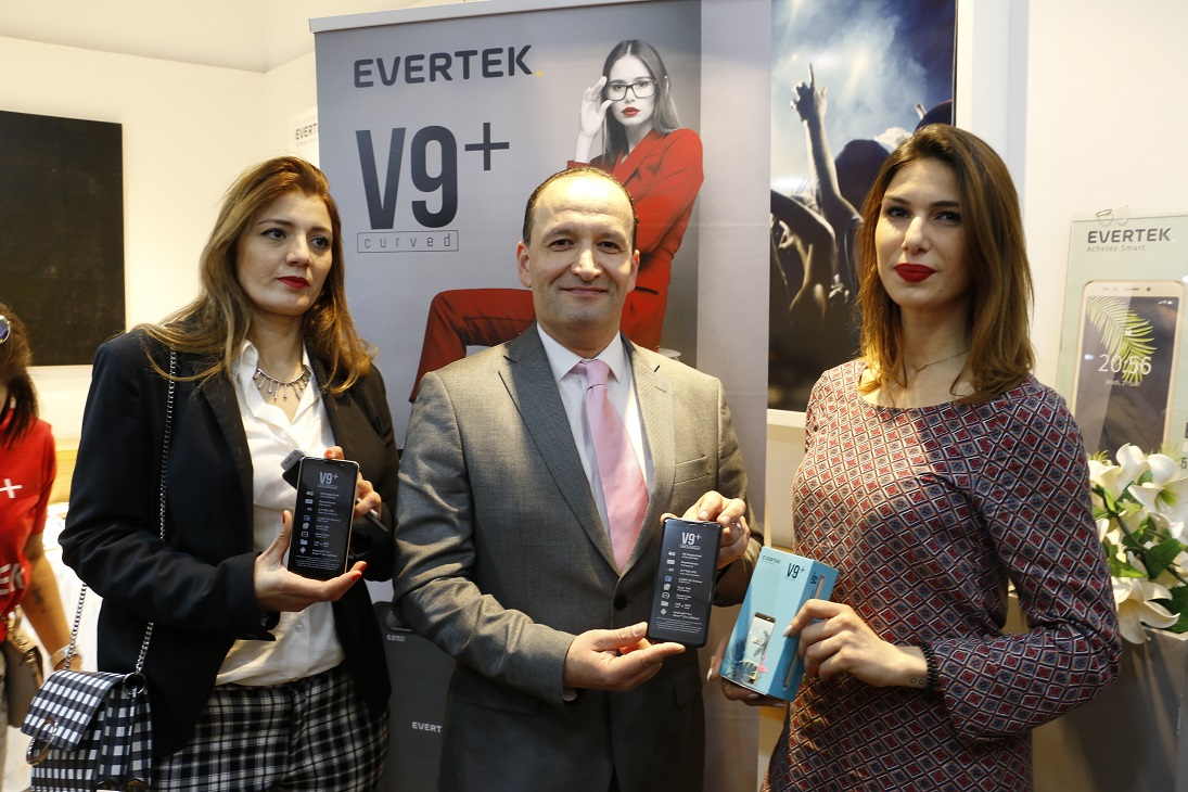 Evertek lance le V9+, son nouveau Smartphone ultra performant