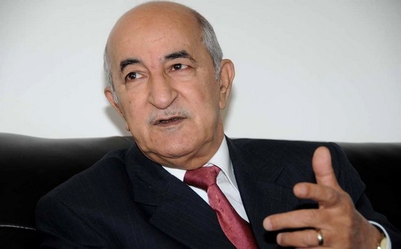 Conflit libyen: L’Algérie disposée à accueillir un dialogue entre Hafter et Sarraj