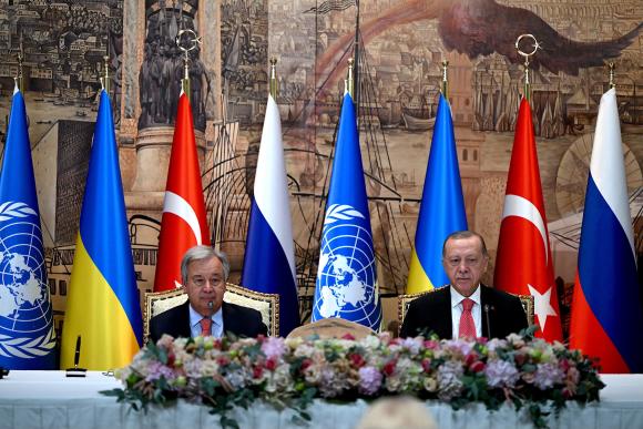 Turquie : Signature d’un accord sur l’exportation des céréales ukrainiennes