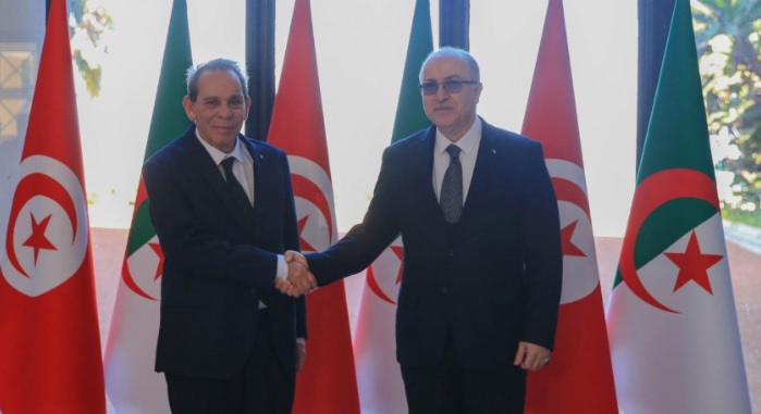 Signature de 26 accords entre la Tunisie et l'Algérie