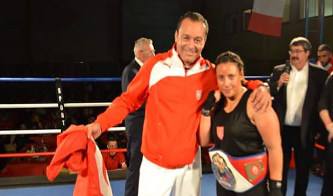 PUNCH avec les filles, PUNCH avec les Etoiles