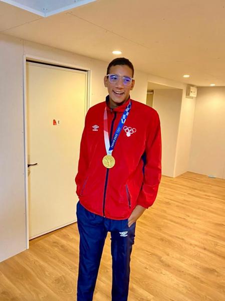 Le survêt qui veut éclipser une médaille d'or olympique : mauvaise foi et âmes malveillantes !