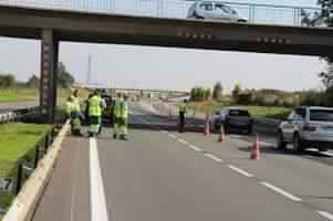 Pont de l'Aouina: Un homme se jette dans le vide et atterrit sur une voiture