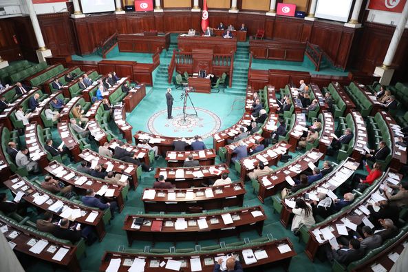 ARP : 57 députés réclament l'examen en urgence de la proposition de loi portant amendement du décret-loi n° 54