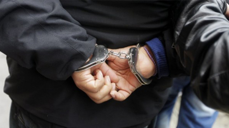 Tozeur : le takfiriste qui a poignardé un policier arrêté