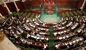 Pas de vacances pour les députés