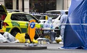 Royaume-Uni: trois morts lors d'une attaque au couteau