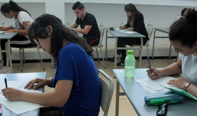 Rétention des notes, l’escalade mènera à la ruine de l’école publique