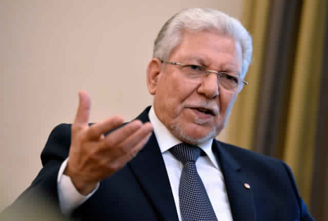 Taieb Baccouche crie à la machination