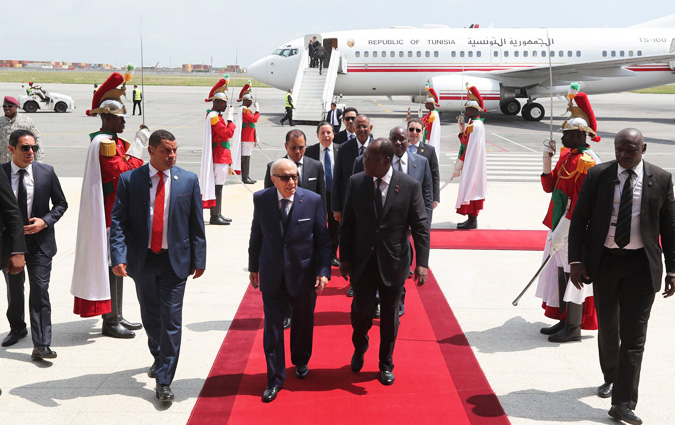 Le Président Essebsi reçu par son homologue ivoirien à Abidjan