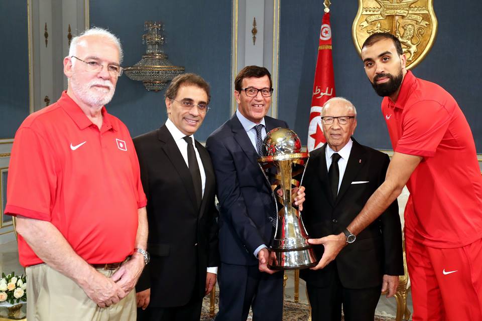 Le chef de l’Etat reçoit l’équipe nationale de Basket
