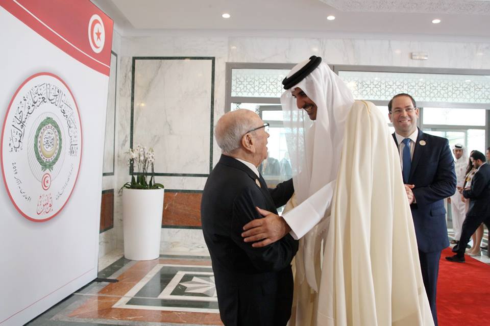 Les raisons du départ précipité de l’Emir du Qatar