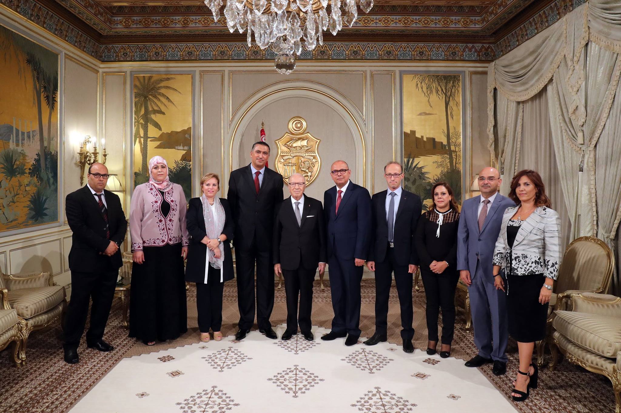  Les membres du Conseil de l’Instance d’accès à l’information prêtent serment devant le président de la République