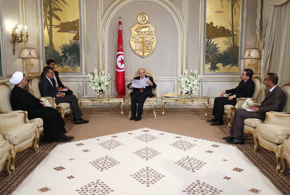 Tunisie-Iran : Béji Caid Essebsi reçoit un message écrit de Hassan Rohani