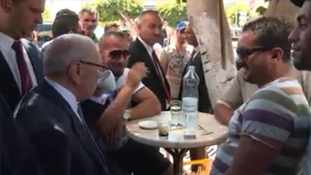 Caïd Essebsi se rend au chevet de Maya Jribi