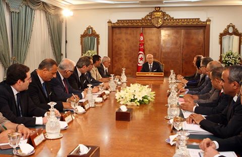Le président Essebsi clôt le débat sur le gouvernement d’union nationale