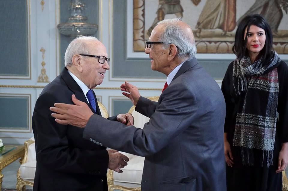 Le président Essebsi reçoit Youssef Seddik et dénonce les accusations portées contre lui