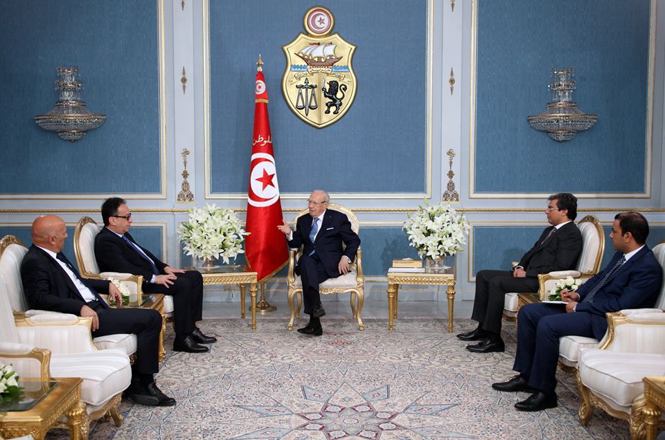 Béji Caid Essebsi s'entretient avec son fils et Ridha Belhaj