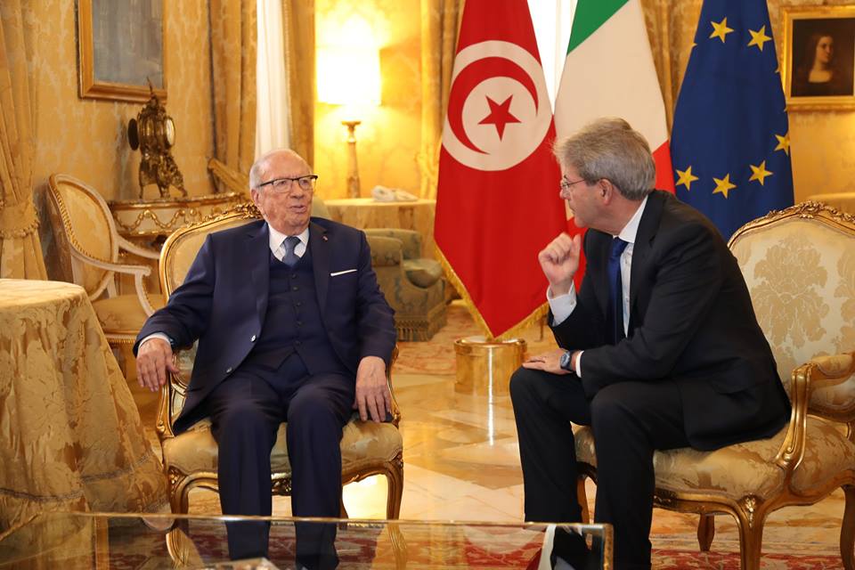 Le président Béji Caïd Essebsi s’entretient avec le président du Conseil italien